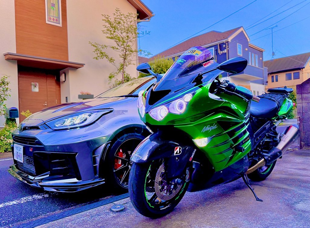 まるみ 2024 Kawasaki Ninja® ZX™-14R 40th Anniversary Edition ABS