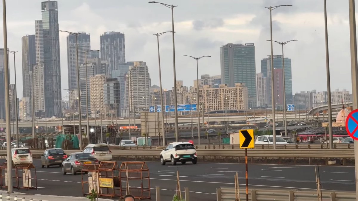 INDinfraeconomy's tweet image. Mumbai Coastal Road, Maharashtra, Bharat 🇮🇳🇮🇳🇮🇳
This is your India. Spread the message. 🇮🇳🇮🇳🇮🇳
(Porkistani's and CCP bots will hate this)