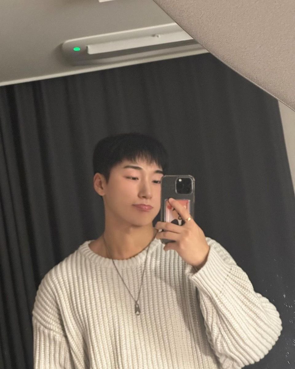 dailysanii's tweet photo. ~🥟 | #CHOISAN #산 • #ATEEZ #에이티즈 | 𖹭 https://t.co/2MC9MHDTb7