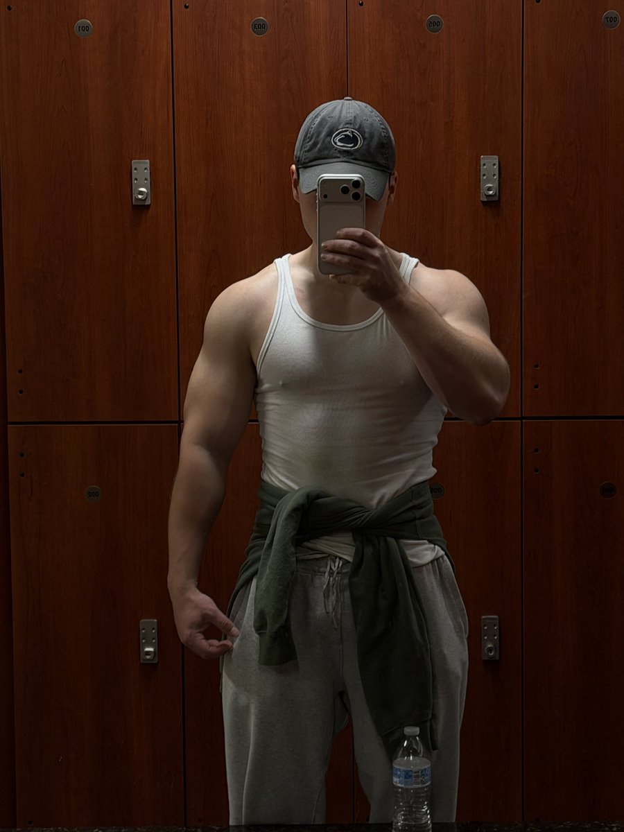 mealconsumer's tweet image. what a way to enter halloweekend