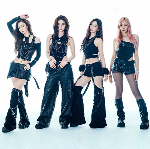 AboutMusicYT's tweet image. aespa is projected to win Best Female Group at the 2025 MAMA.