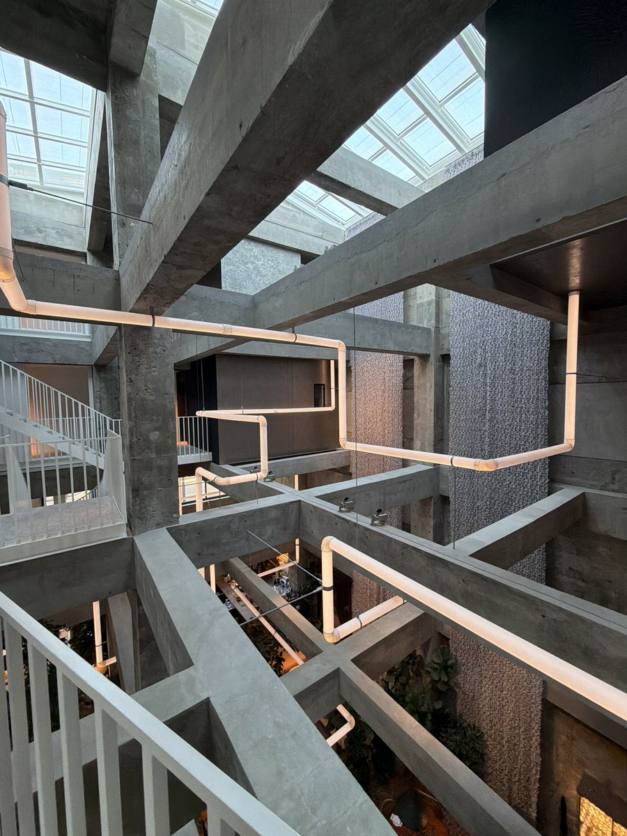 大人気作家 Mellowglass ガラスのお家と階段のあるステージ 大人気作家 Mellowglass ガラスのお家と階段のあるステージ