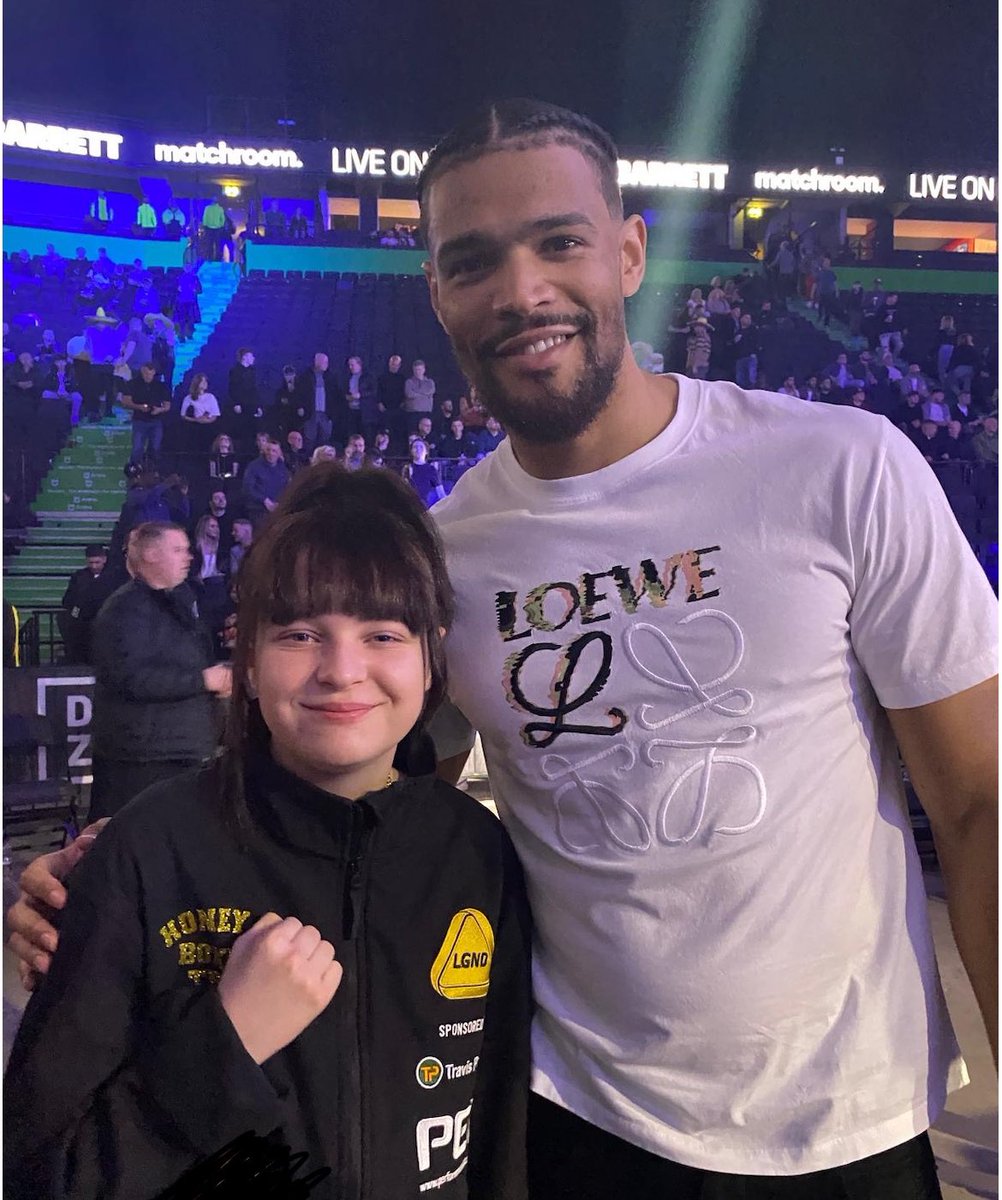 Like to wish my friend <a href="/jordan_boxing93/">Jordan Thompson 🎭</a> Good luck for is fight tomorrow you got this champ 🥊🥊🥊🥊