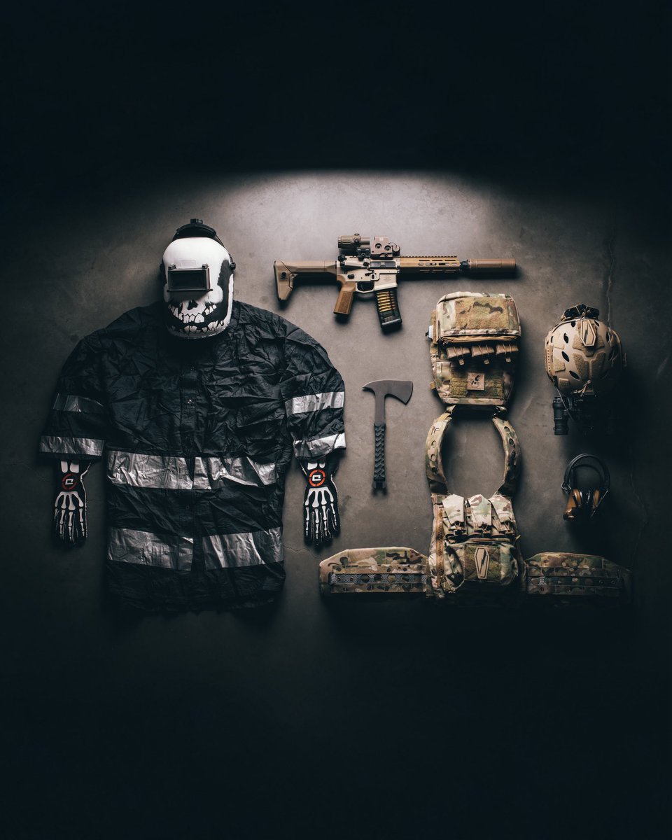 DeadAirSilencer's tweet photo. The other world is a psyop. https://t.co/SPPonyhqJK