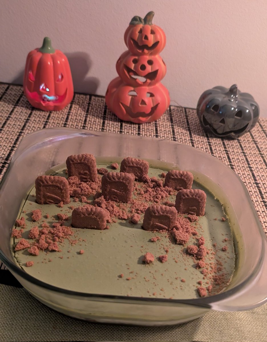 😌🎃✨ tarta de te matcha con chocolate blanco y lotus