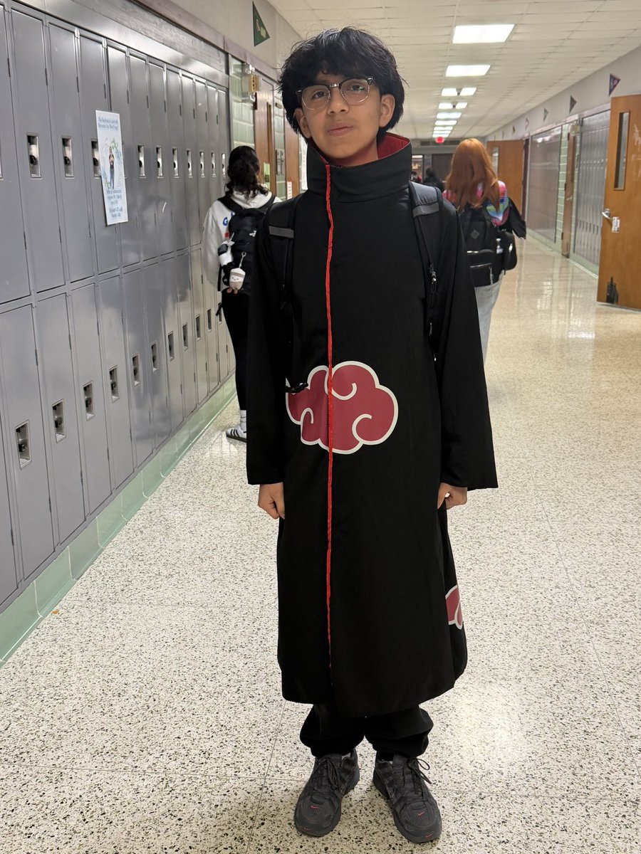 DMS Fun Friday <a href="/DonnaBolden10/">Donna Bolden</a> <a href="/DMS_Vikings/">Dulles Middle School</a> <a href="/reginaldbrown08/">Dr. Reginald Brown</a>