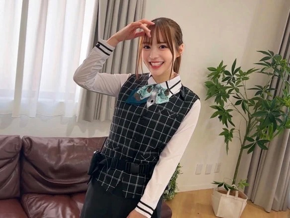 efaaah's tweet photo. お仕事のお姉さんにインタビューする企画で出会った奇跡の美女。

こりゃ1年に1人の奇跡だ！ https://t.co/lzfGLeulgT