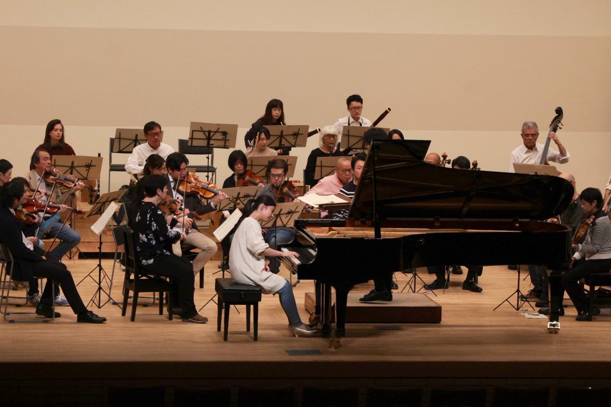 只今ゲネプロ中！
🎫当日券：ホール受付にて販売中
14:30開場／15:00開演
ご来場お待ちしております♪

 #オーケストラ・アンサンブル金沢
 #大井駿  #今井菜名子