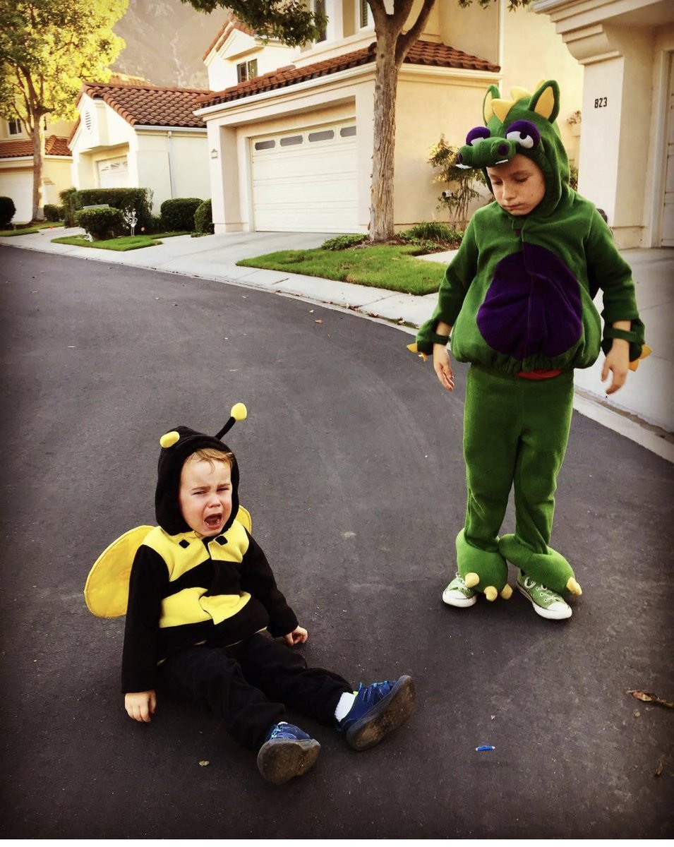 Still my favorite Halloween photo of all time! HAPPY HALLOWEEN everybody!  Be safe! Have fun! Enjoy! 🎃