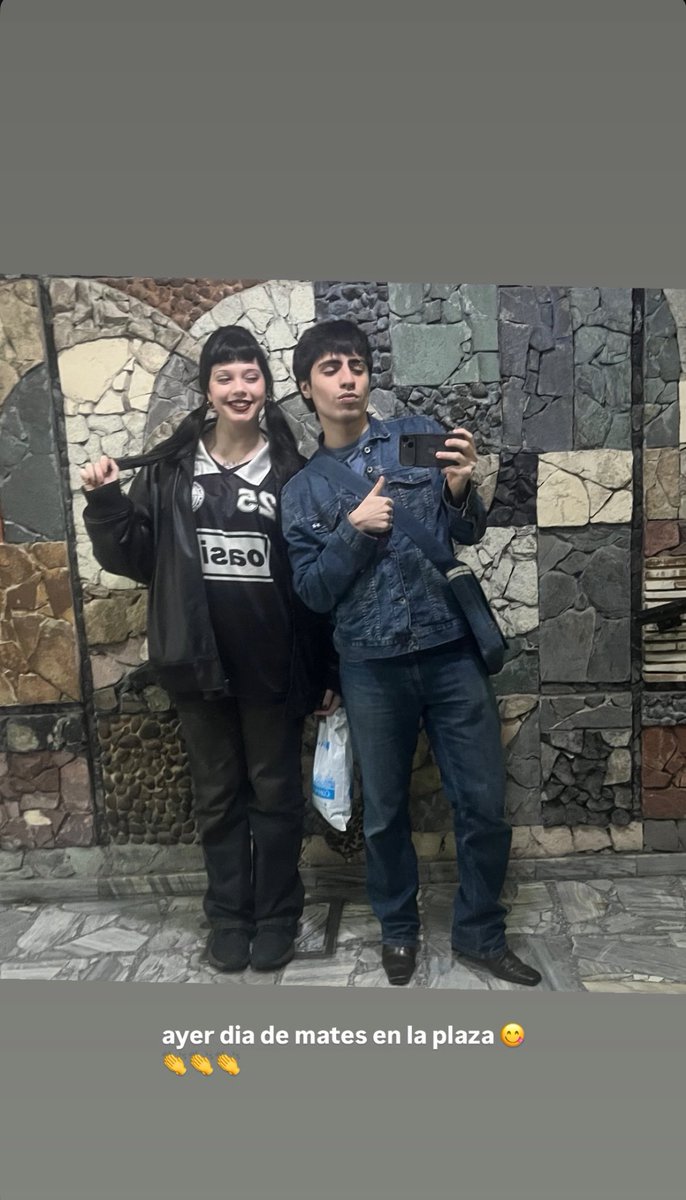 📸 | Blair vía Instagram Stories de santzuazo