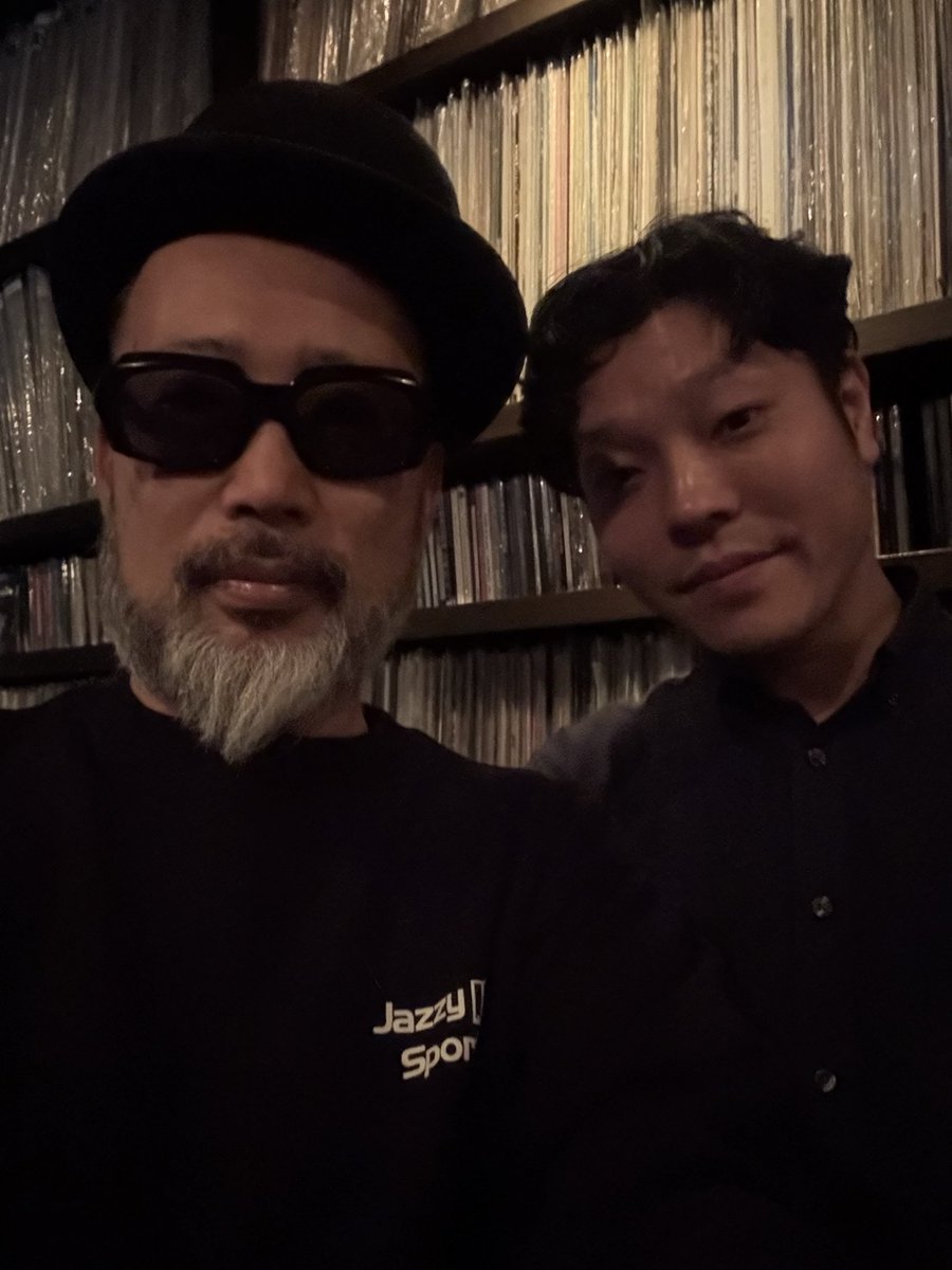 shuyakyotojazz's tweet photo. #tokyocrossoverweek Day6
@BarMusic_Coffee
@TomoakiNakamura
中村君、
僕の無茶な企画に付き合ってくれて
ありがとう! https://t.co/CrcTFiPyhf