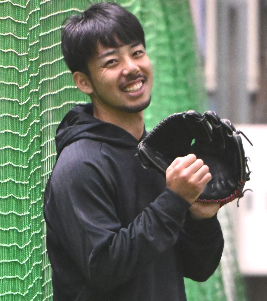 nishispo_lions's tweet photo. 現役引退の本田圭佑氏、来季から古巣で打撃投手として第二の人生　
「恩返しをしたい」

▼記事はこちらから▼ #seibulions
https://t.co/3xQWrBj1wi https://t.co/60KQfq3OIT