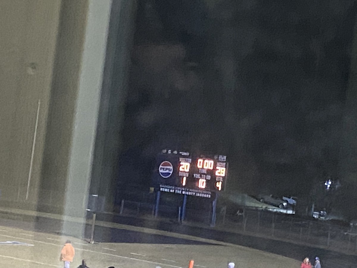 <a href="/ashtonAJC/">Ashton Callahan</a> Final from Gadsden Co, Jaguars finish their season strong with a win over the War Eagles, 28-20. Ashton Callahan was our FNR player of the game, 3TDs and 240+ yards rushing!  <a href="/ashtonAJC/">Ashton Callahan</a> <a href="/GadsdenFootball/">Gadsden County Football</a> <a href="/FriNightRivals/">Sinclair's High School Sports</a>