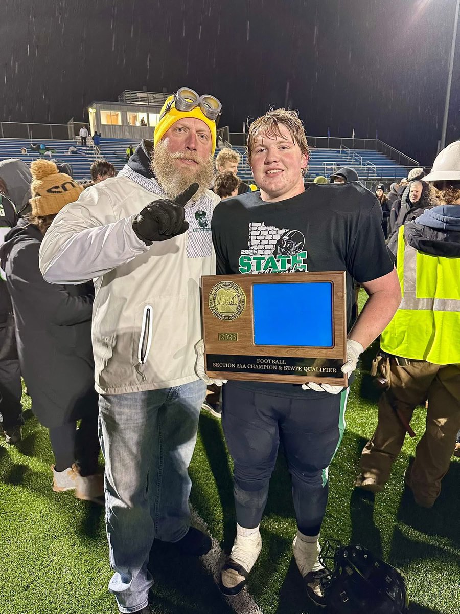 State Bound!!!! Film coming tommorow.
<a href="/PrepRedzoneMN/">Prep Redzone Minnesota</a> <a href="/NWahlScouting/">Nate Wahl</a> <a href="/OJW_Scouting/">PrepRedzone Oliver</a> <a href="/Coach__Buck__/">Matt Buckner</a>