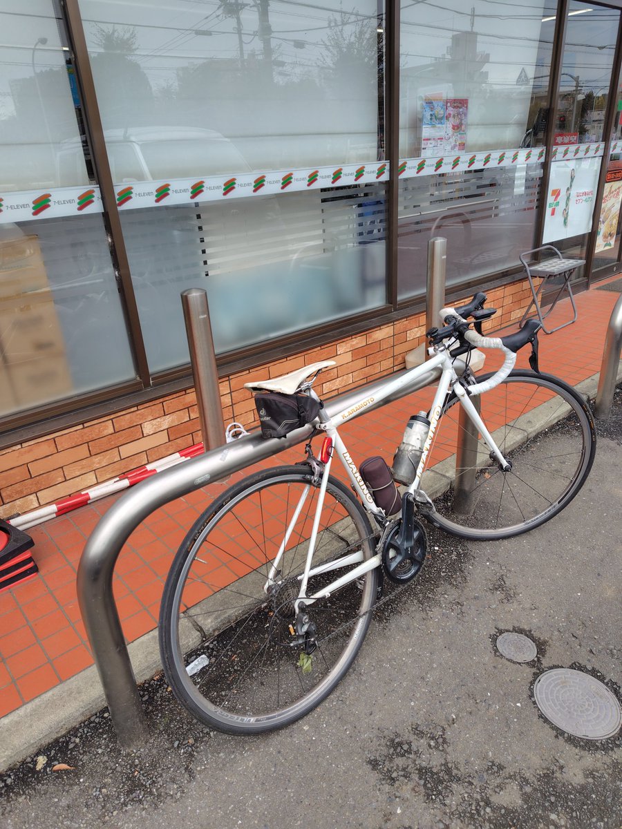 風景の眼 looking glass portrait