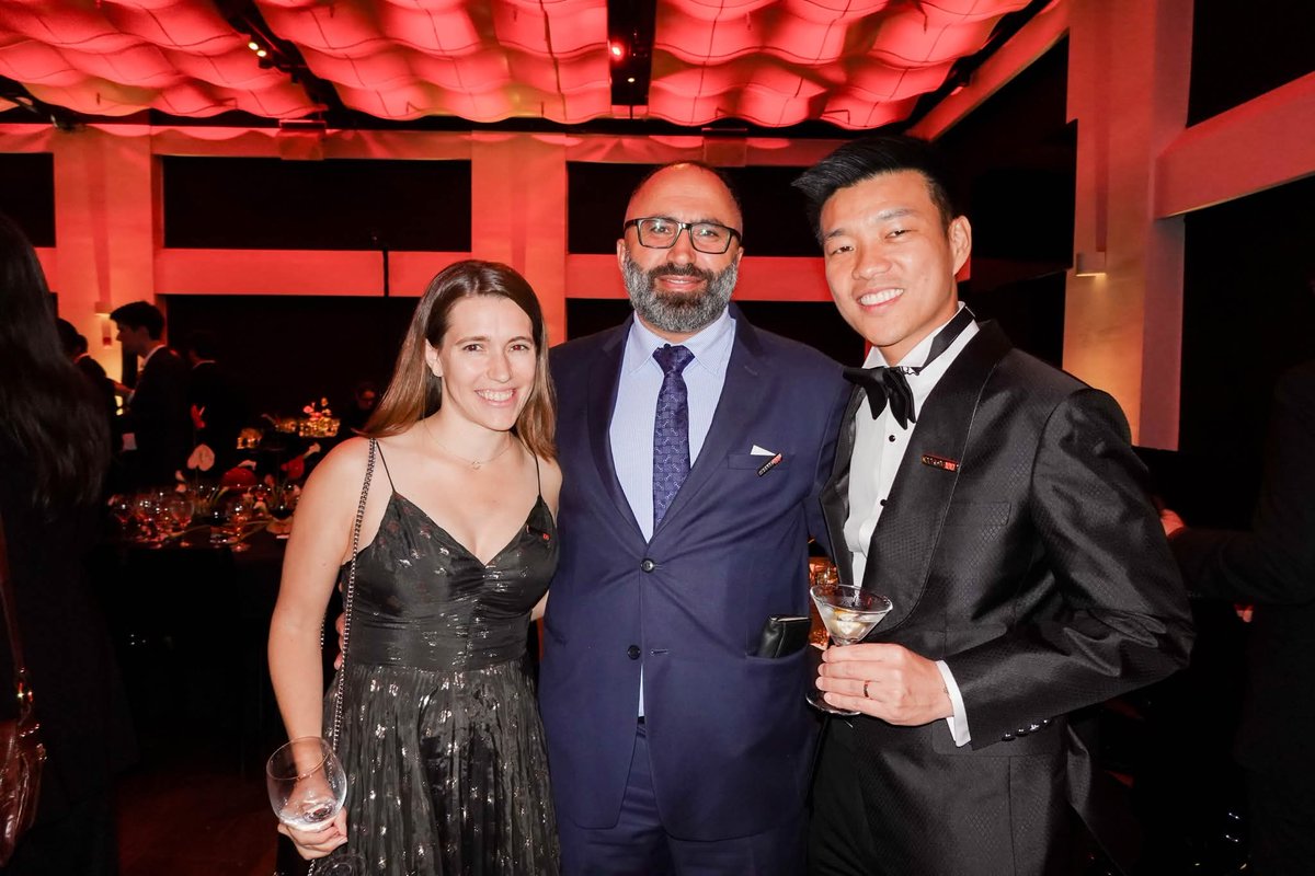 udd_red's tweet image. &apos;เท้ง&apos; ร่วมกาลาดินเนอร์  #TIME100NEXT นิวยอร์ก
#UDDnews #ยูดีดีนิวส์ #ณัฐะงษ์เรืองปัญญาวุฒิ 
อ่านข่าว udd-news.blogspot.com/2025/11/time-1…