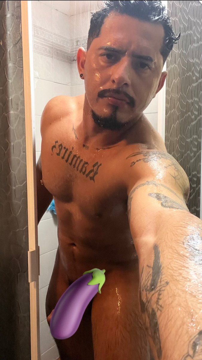 Vente a bañar conmigo 

Ya disponible en onlyfans 

🍆🍆💦💦

onlyfans.com/charritoramirez