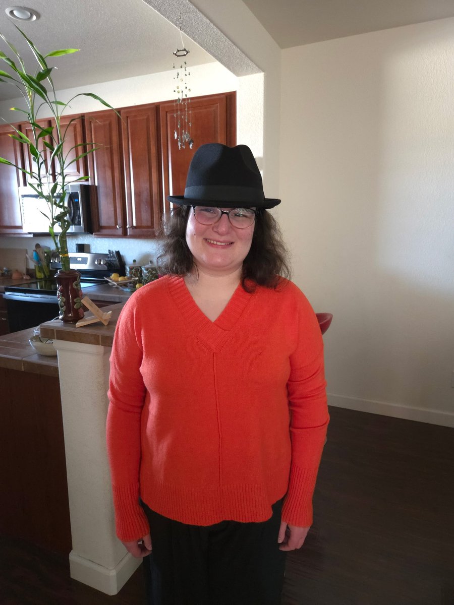 latestwithmaya's tweet image. Neal Caffrey&apos;s protégé is back and planning our next con...

Happy Halloween!!🎃👻 #Halloween    #NealCaffrey #WhiteCollar #costume  

@MattBomer @TimDeKay @TiffaniThiessen #WillieGarson #MarshaThomason #SharifAtkins @jeffeastin