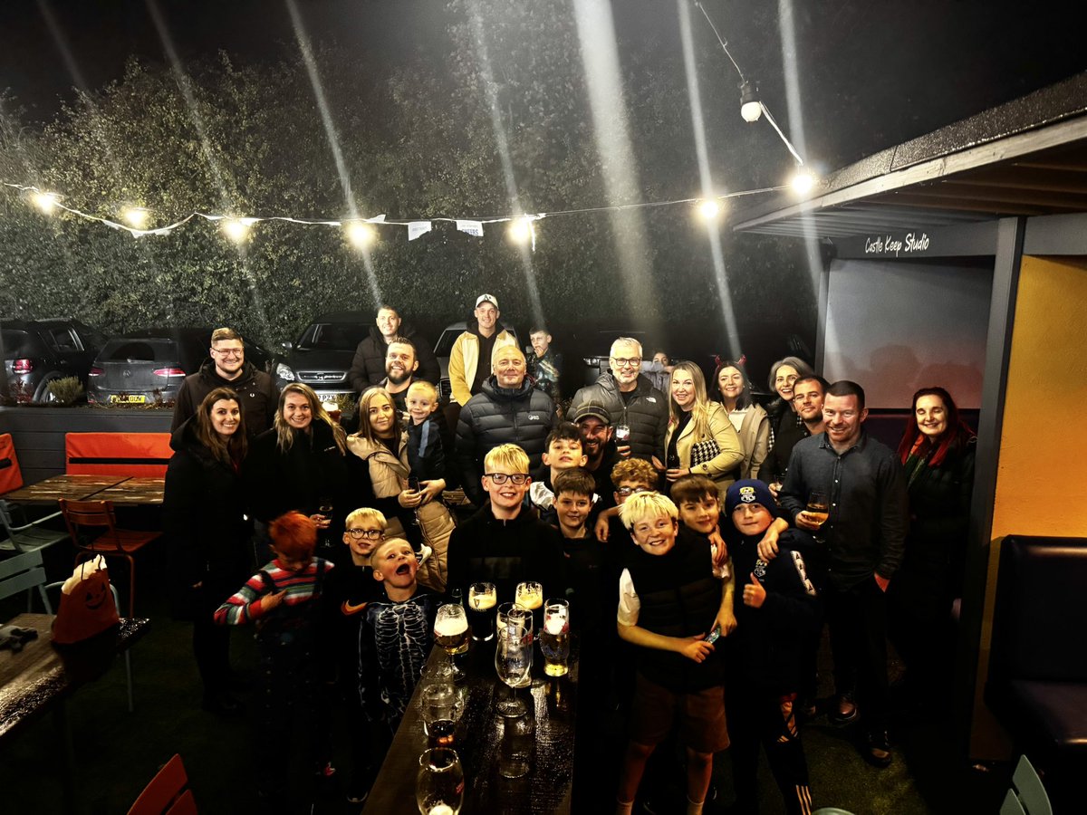 ✨ Laura Turnbull ✨ tweet media