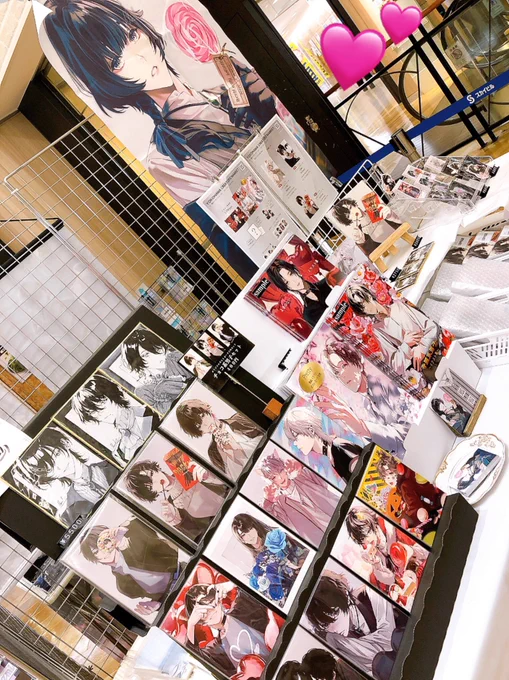 DESIGN FESTA vol.62出展します! 綺麗で可愛いらしい男性をたくさん連れて行きます! 新しいグッズもちょこっと置いておりますので、ぜひぜひ遊びに来てくださいませ! 出展日 11/15(土)16(日) 出展名 IKESHI ブース番号 B-100 #デザフェス62リポスト