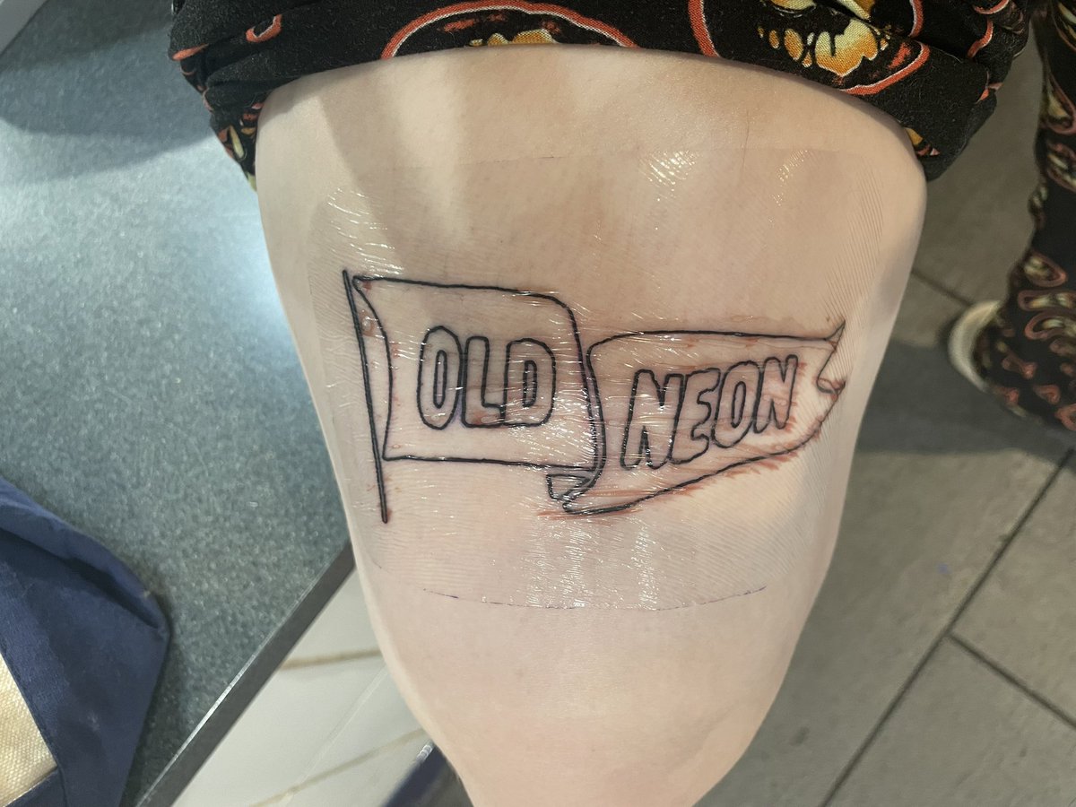 blood !!! 

oops i went and got myself an <a href="/oldneonmusic/">Old Neon</a> tattoo at the drag show lol i LOVE it !!!