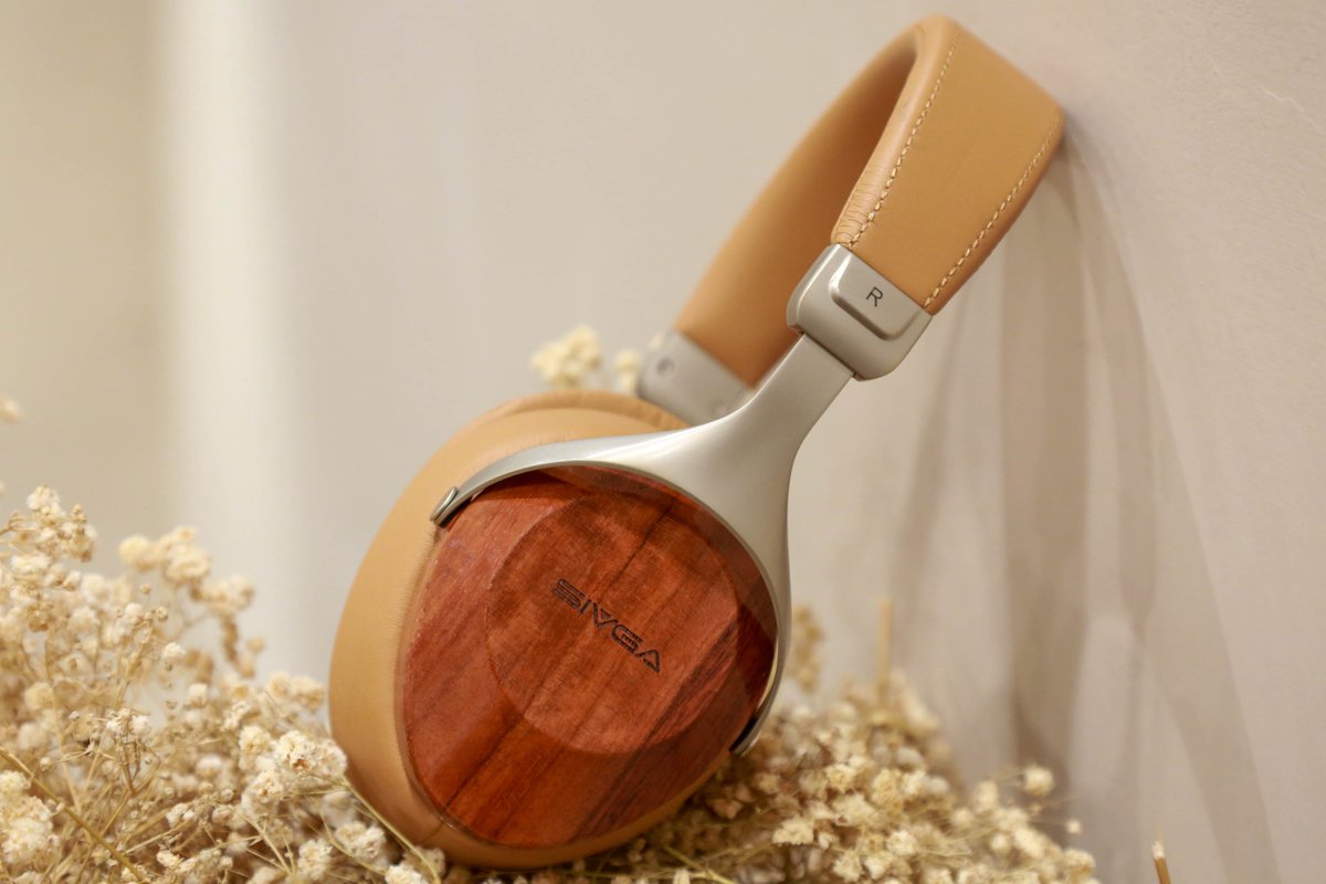 sivga_audio's tweet photo. 🎶Deep bass, natural mids and bright treble.
🎧Ready to experience extraordinary sound quality? Try SV021.
#Sivga #SV021 #hifi #headphone #Audio #hifiaudio #audiophile #MusicLovers https://t.co/rHBFcdu1DW