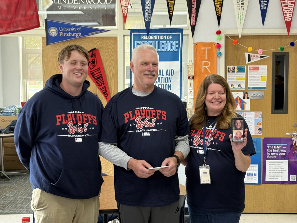 RungeMike's tweet image. Congratulations to Bob Fowler. The newest inductee into the West Aurora high school sports Hall of Fame.
Ceremony on January 17, 2026.