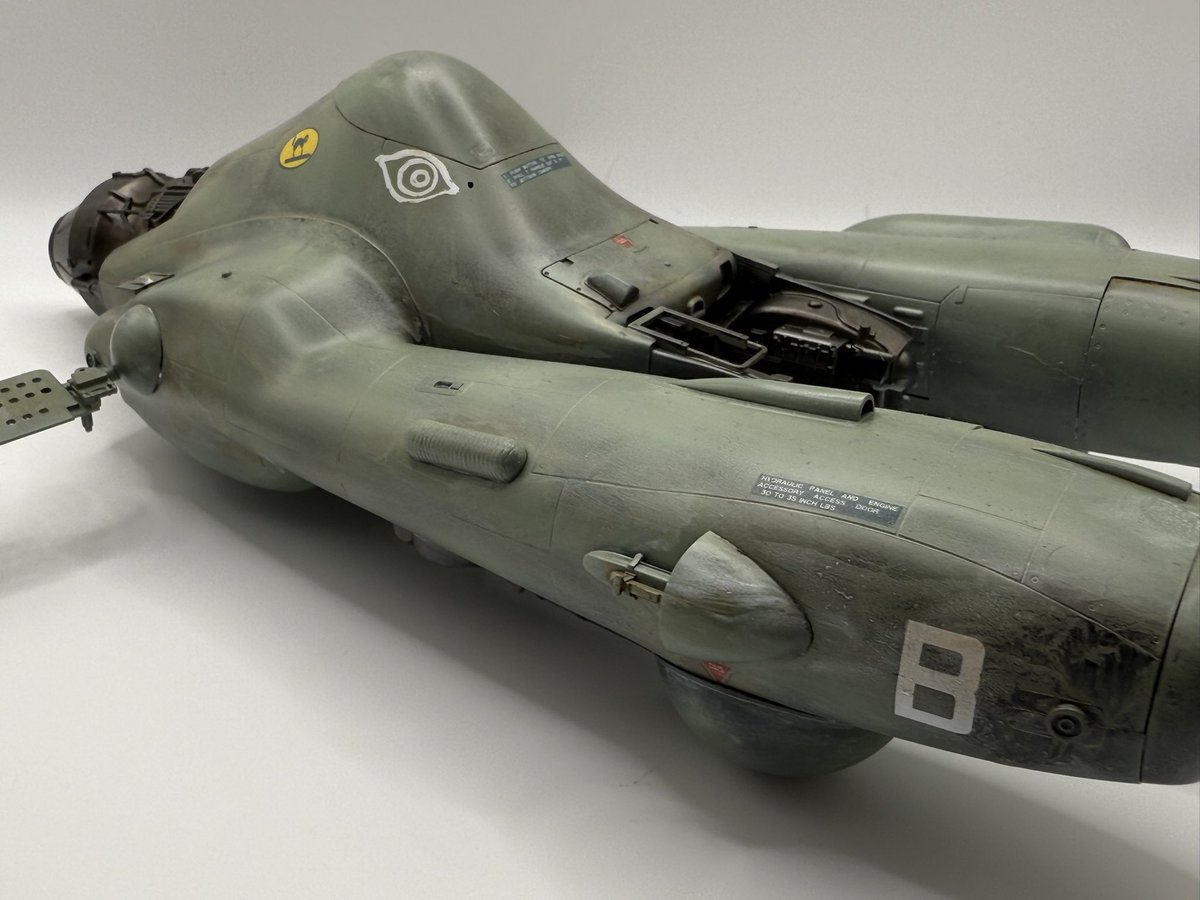 マシーネンクリーガーファルケ完成！
マシーネンクリーガー初めて作ったけど作りやすくて楽しかった〜！
#VRCマシーネンコン