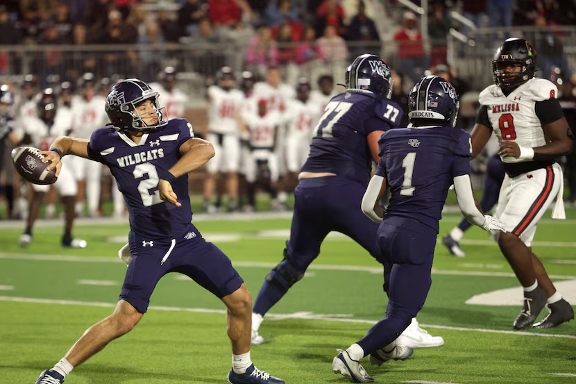 Prosper Walnut Grove pulls off win over Melissa to repeat as District 4-5AII champions 🐾🏆

Read more: dallasnews.com/high-school-sp…

<a href="/t_myah/">Myah Taylor</a> | #txhsfb