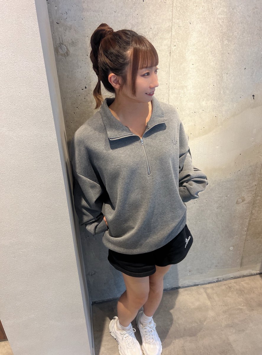 昨日の髪型
これは自分じゃ出来ない…