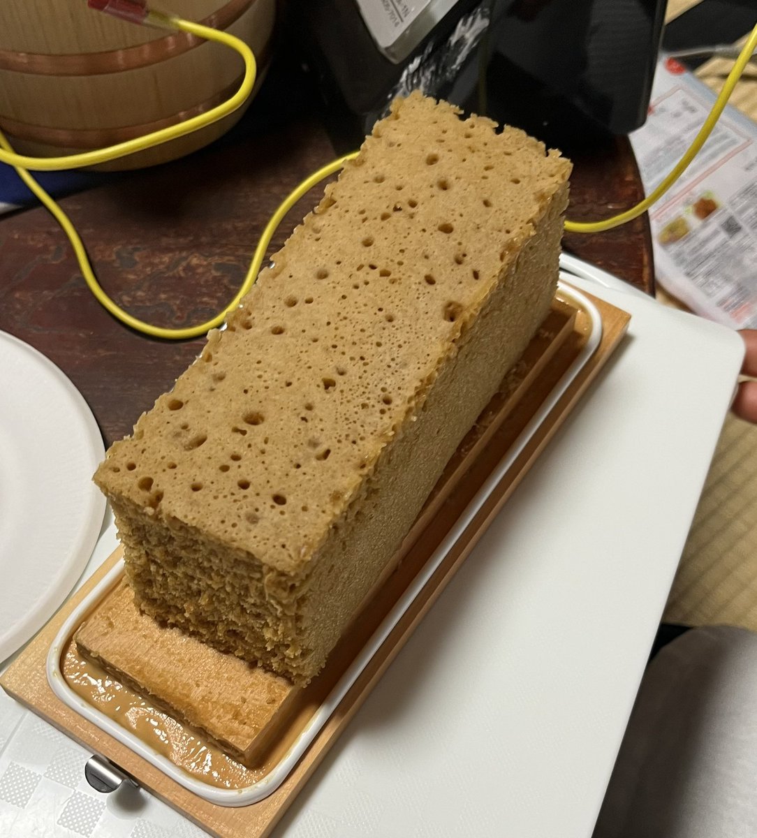 showastaff's tweet photo. パン、焼けました。
ご飯ももうすぐ炊けます。
いい香りがしていますよ！ https://t.co/3B8RBajDpz