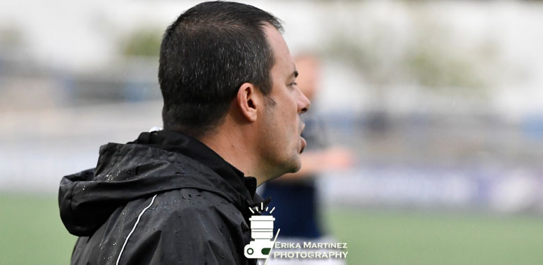 cdcaspe_oficial's tweet image. 20251101 En la clasificación no hay ningún tipo de brecha.
Para Javier Romero, entrenador del CD.Caspe, lo más importante del encuentro del domingo es que vuelven a jugar en los Rosales y además, señala, frente a un equipo que viene con inercia positiva.
cdcaspe.es/Informaciones/…