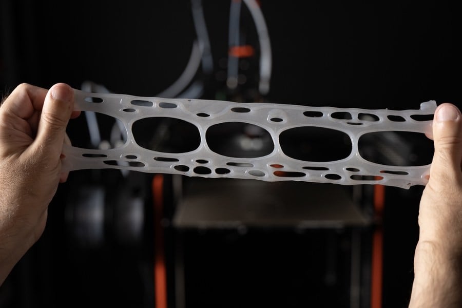 ageof3dp's tweet image. Prusa XLでシリコンのプリントができるようになるみたい👀
youtu.be/Ugew7tXiU38

ポリウレタン、工業用エポキシ、その他のペースト材料も今後登場する予定とのこと📝

これは画期的なのでは!?

#3Dプリンター