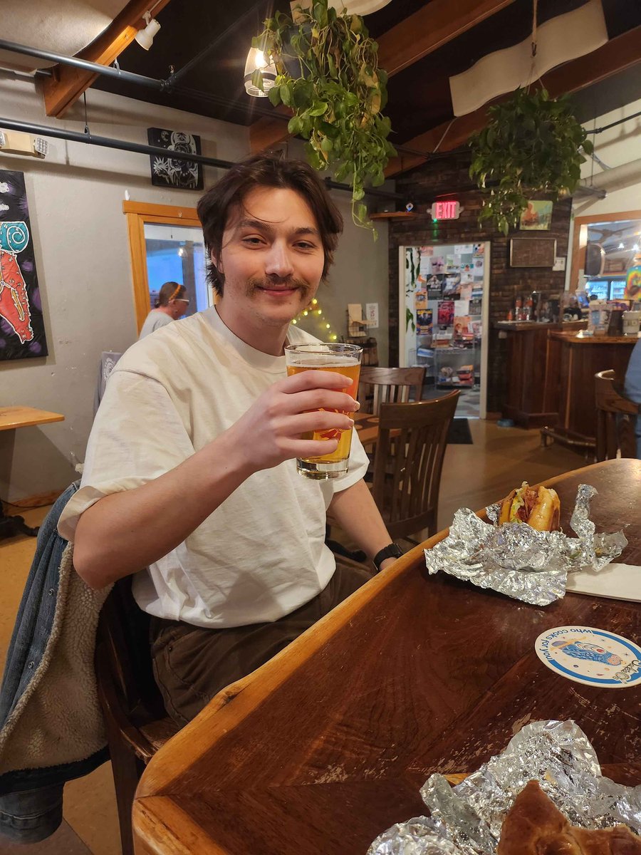 Beer Guy tweet media