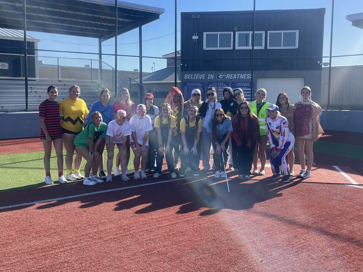 Melissa Hall tweet media