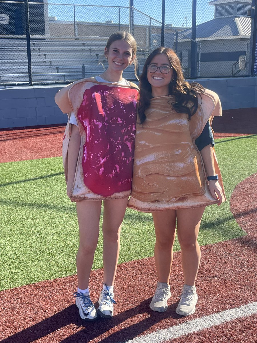 Melissa Hall tweet media