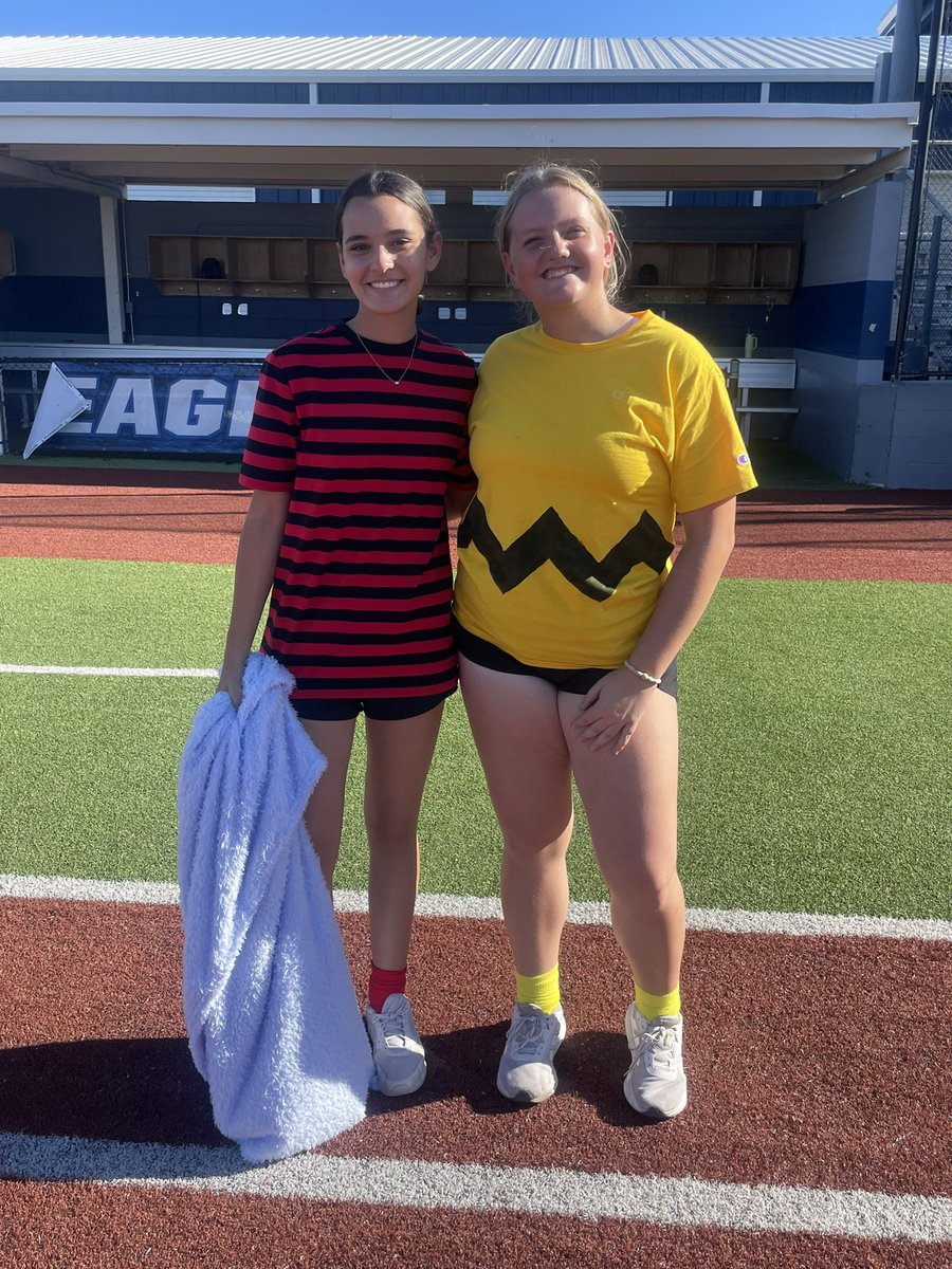 Melissa Hall tweet media