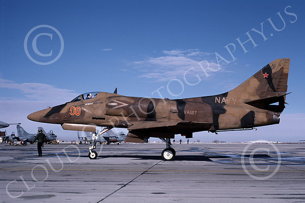 bigvalleyRob3's tweet image. 🇺🇸 Greeting to ALL 🇺🇸

Retired Navy  F-18, A-7 and A-4 pilot ⚓

USS Coral Sea CV-43 
USS Carl Vinson CVN-70

VA-127, VA-27, VFA-27

NAS LEMOORE

Currently living in the Philippines 🇵🇭 😎🌴

Vet in Paradise @bigvalleyRob3