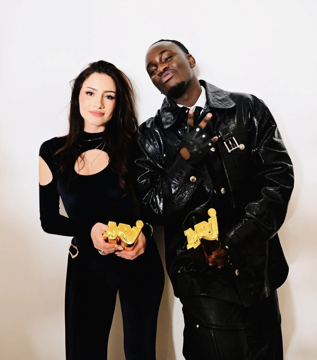 HelenieFan's tweet photo. ILS SONT VENUS TOUT PRENDRE 👑❤️ 

#PierreGarnier #HelenaBailly #Lenie #julienlieb #StarAcademy #NMA2025 https://t.co/gzV742bnJ4