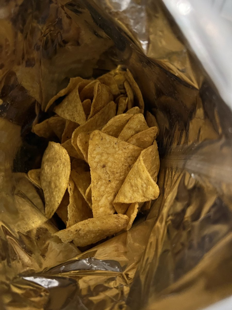 GiefrSutherland's tweet photo. I got a bag of unseasoned @Doritos from @HEB . What the…

@Fritolay???

#Doritos https://t.co/TQP8tF81NF