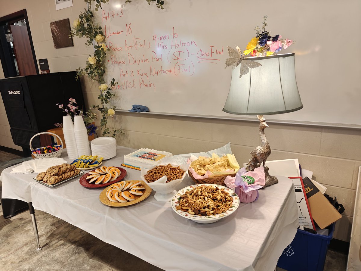 tmhsnahs tweet media