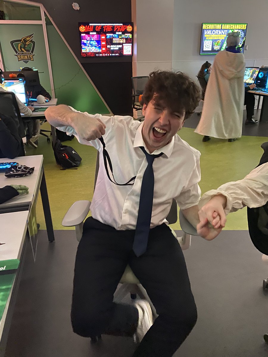 happy halloween #holdinHandsWithAlex