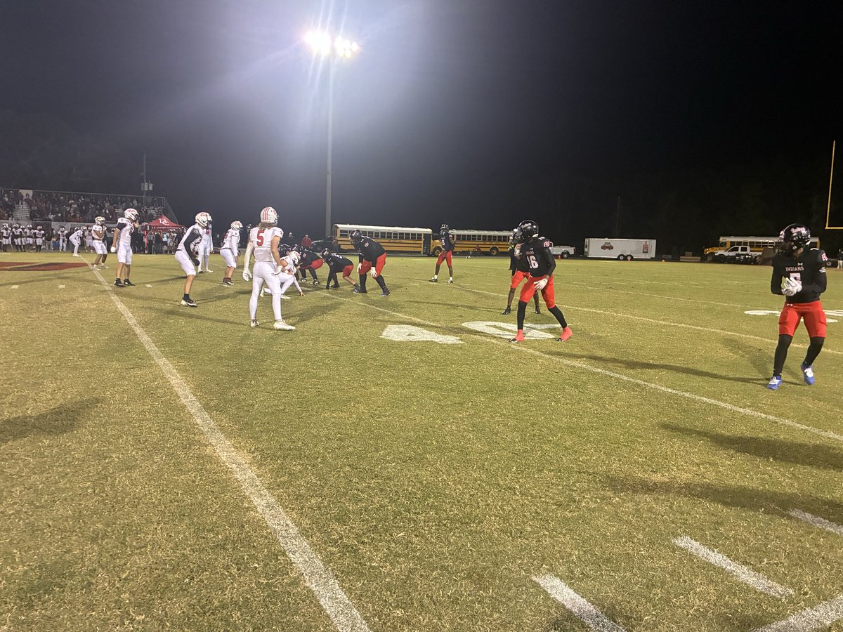 1Q, 9:37
Baker County 0
Fort White 7
Jayden Jackson rolls out like it’s a QB keeper before finding a wide open Ja’vion Bailem for a 60-yard touchdown. Indians (5-4) cash in their opening drive in looking to secure the last playoff spot in Class Rural against the Wildcats