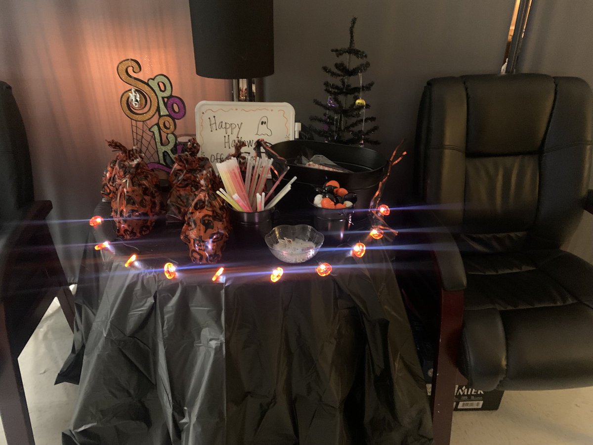 Happy Halloween to our amazing and hardworking Office Aides!! Enjoy your treats and know how much we appreciate you!#skyhawkpride #vhawks