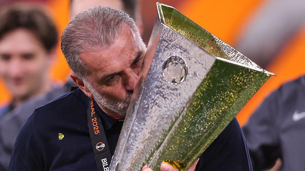 Petros L. Ioannou tweet media