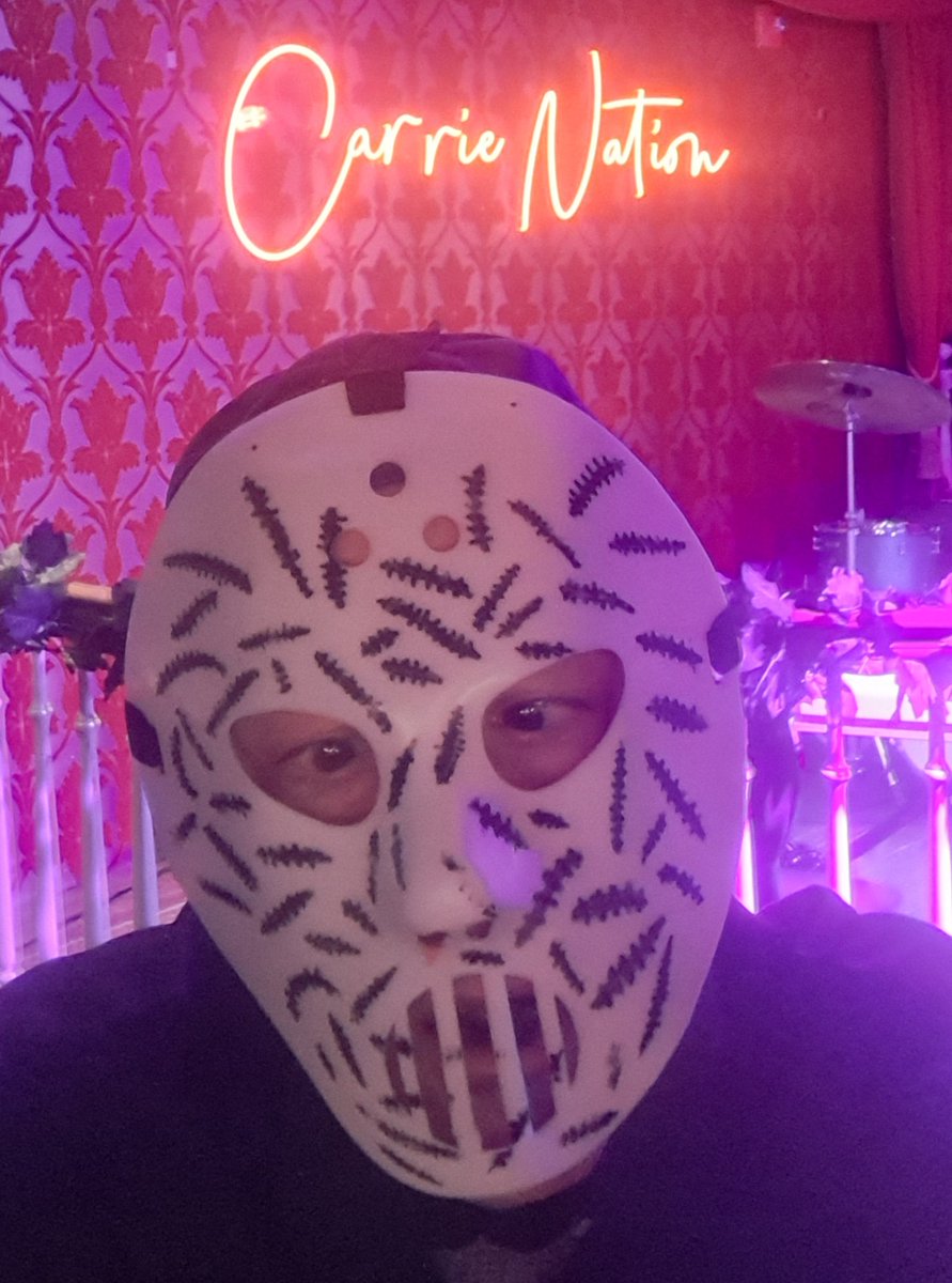 RonPoster's tweet image. Happy Halloween Witches! @CarrieNationBos