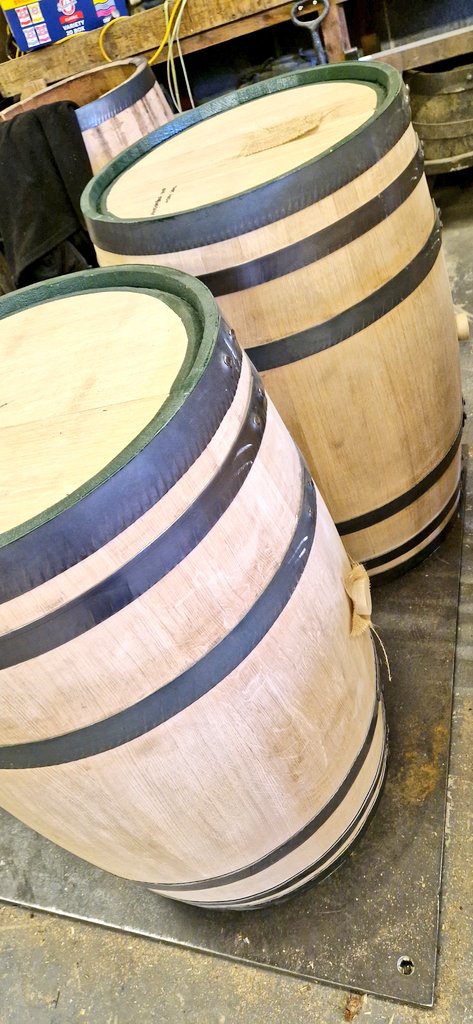 Two more beautiful English Oak casks collected from our cooper yesterday. These beauties will be filled with our delicious heritage grain single pot still spirit on Monday, when Ant gets back from #Llandudno
#Wales #Whisky #Festival 
#EnglishWhiskey #MadeinBirmingham
