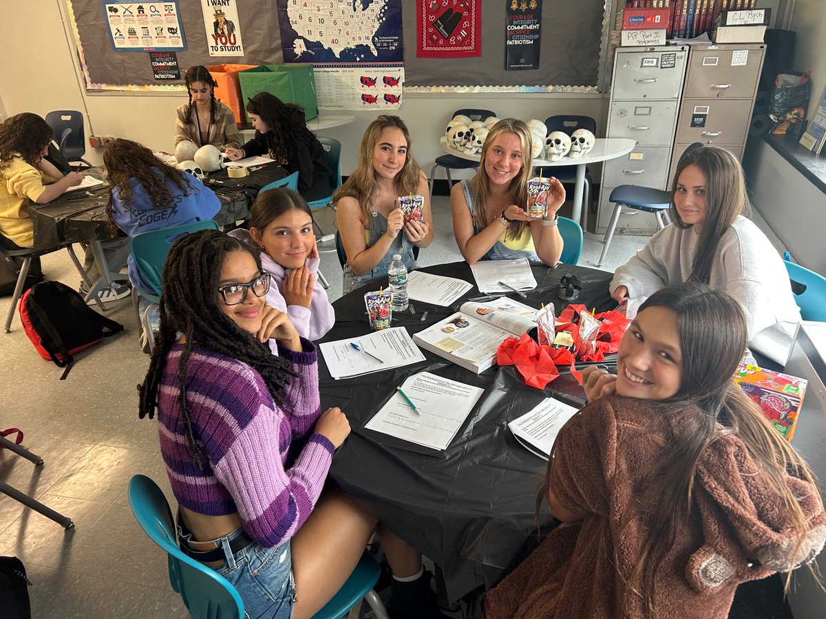 Welcome to Mrs. Burke’s Zombie Brain Psych Lab, where WHS’ neuropsychologists need to save us all from a Zombie Apocalypse by solving different zombie brain and behavior afflictions. 🎃