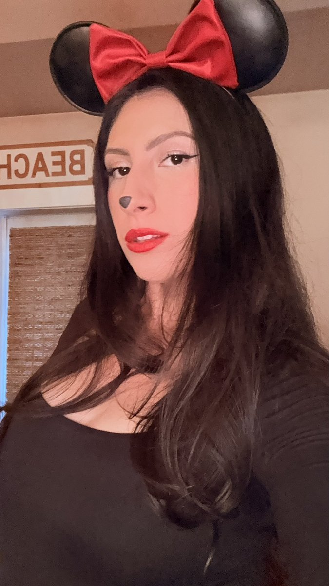 happy halloween 🎃👻