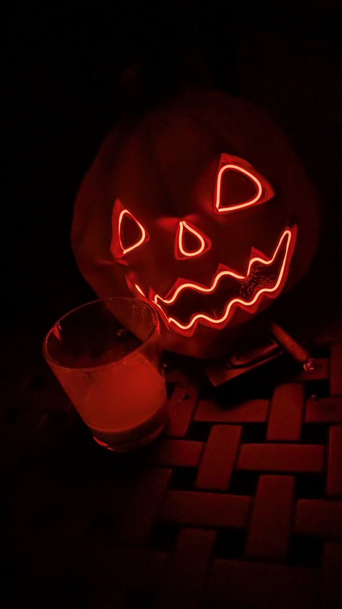 Happy Halloween ya filthy animal's 🎃